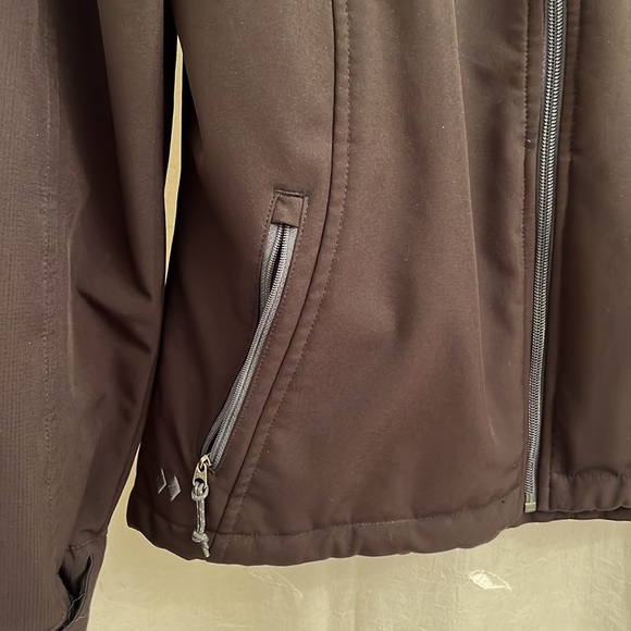 Black Diamond Hooded Jacket - Picture 5 of 9